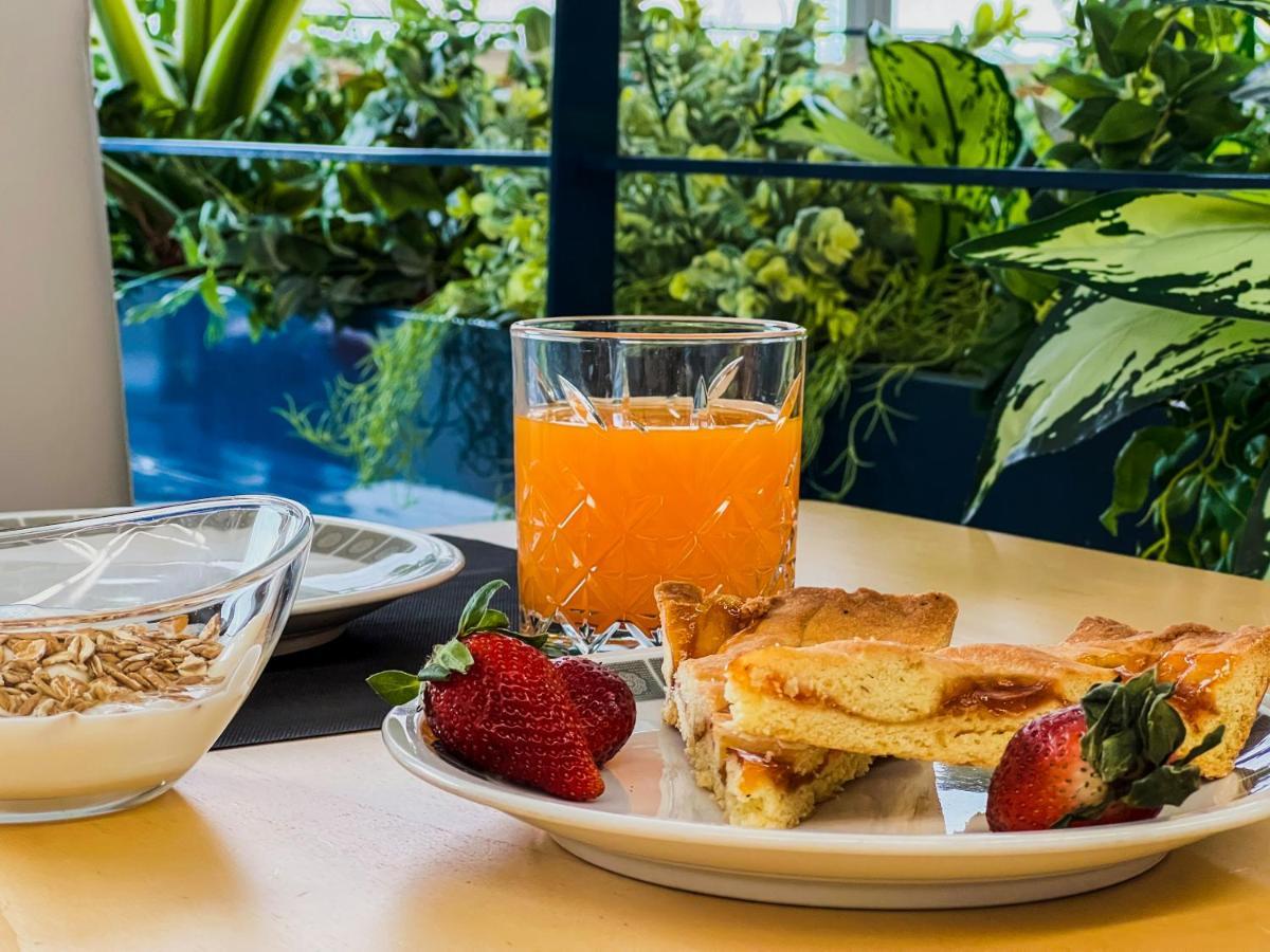 Hotel Abruzzi テーラモ エクステリア 写真